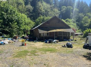 39636 Row River Rd, Dorena, OR 97434
