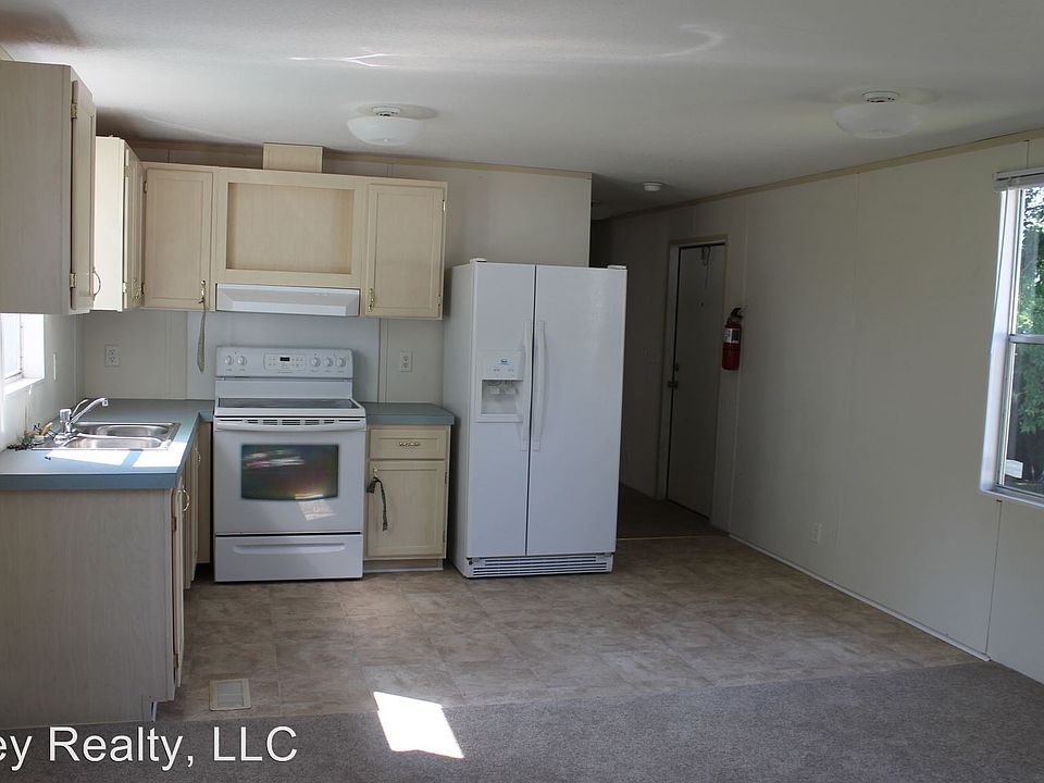 2nd image of 1630 England Dr Lot 7