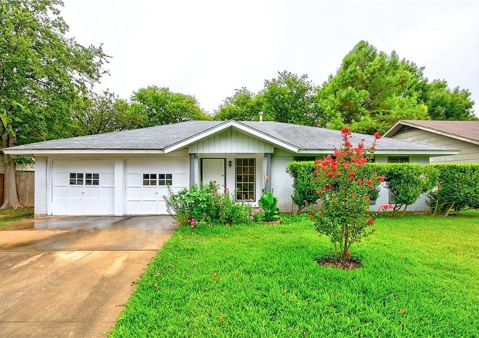 1st image of 10011 Woodhaven Dr
