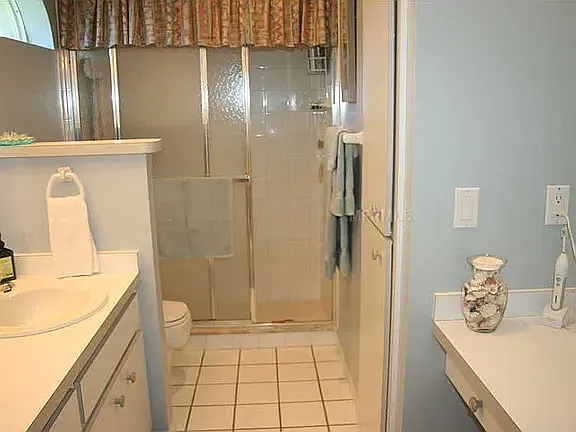 2583 Oberon Rd — Photo 6