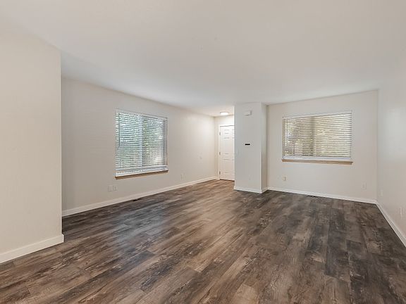 3rd image of 4019 E 2nd Ave