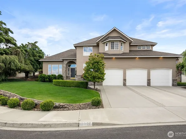 2021 Broadhurst Place, Wenatchee, WA 98801