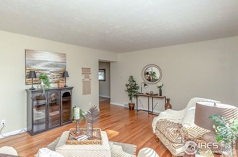 4th image of 2813 W 12th St