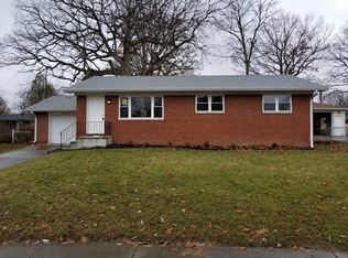 5645 Maplewood Dr, Indianapolis, IN