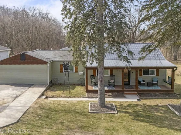 4840 Jamm Rd, Orion, MI 48359