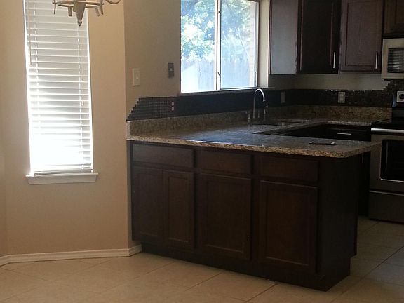 4th image of 2312 Vassar Ct