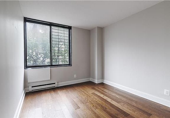 4th image of 1966 1st Ave APT 6J