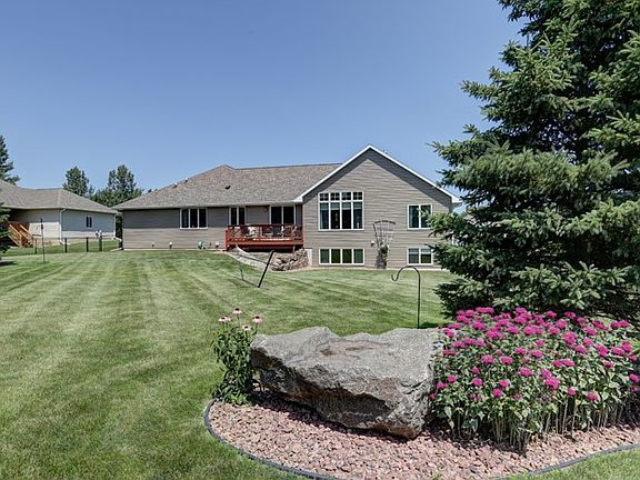 3rd image of 2603 Juniper Ln