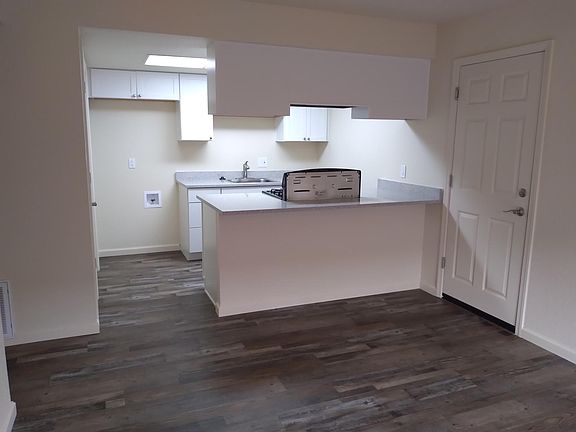 2nd image of 9147 Tuolumne Dr