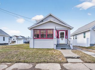 1114 Forest Rd, Schenectady, NY 12303