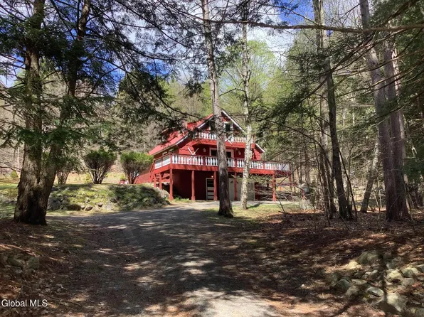527 Potter Brook Road, Chester, NY 12817