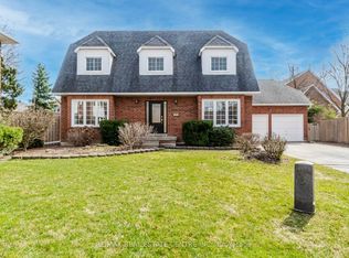 3246 Trelawny Cir, Mississauga, ON L5N 5G6