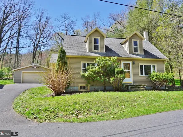 111 Water St, Centre Hall, PA 16828