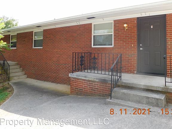 2nd image of 3900 Seeber Dr APT 1
