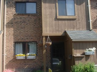 103 Larchwood Ct, Collegeville, PA 19426