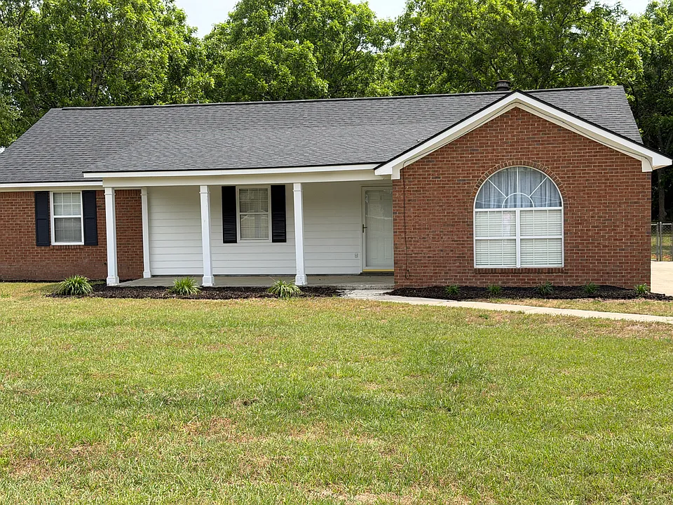154 Century Rd E