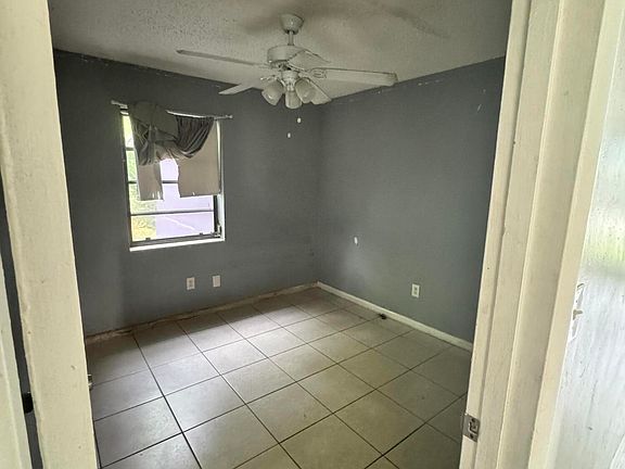 2nd image of 243 NE 39th Court
