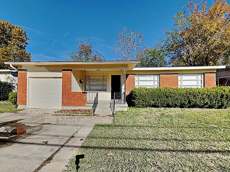 3203 Gus Thomasson Rd — Photo 1