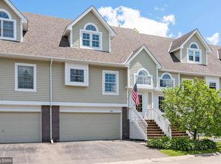 4913 Carlysle Pl, Minnetonka, MN 55345