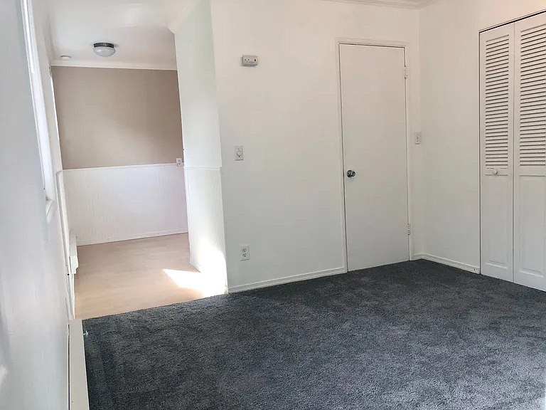 815 15th Ave E #5 — Photo 14