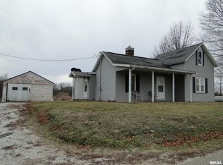 6721 E Quarter Rd, Ipava, IL 61441