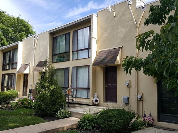 3rd image of 100 E Glenolden Ave APT T16