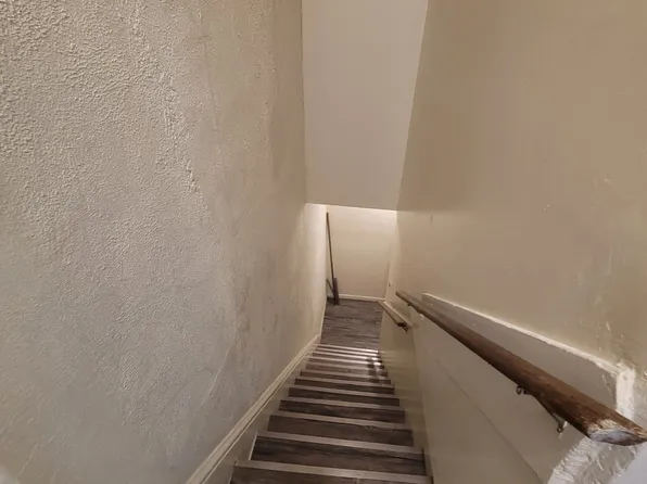 2209 N Market St, Wilmington, DE 19802