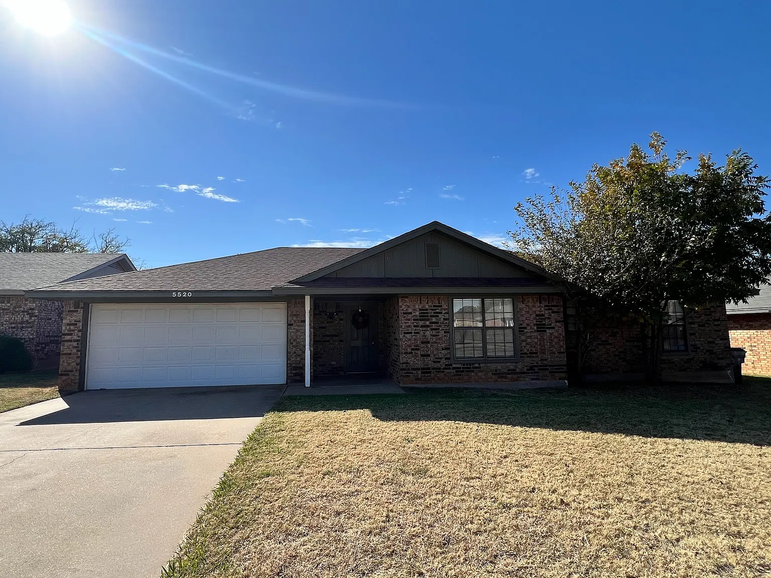 3 bed, 1440 sqft, $1,725 — Photo 1