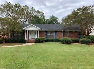1360 Swallow Ln, Birmingham, AL 35213