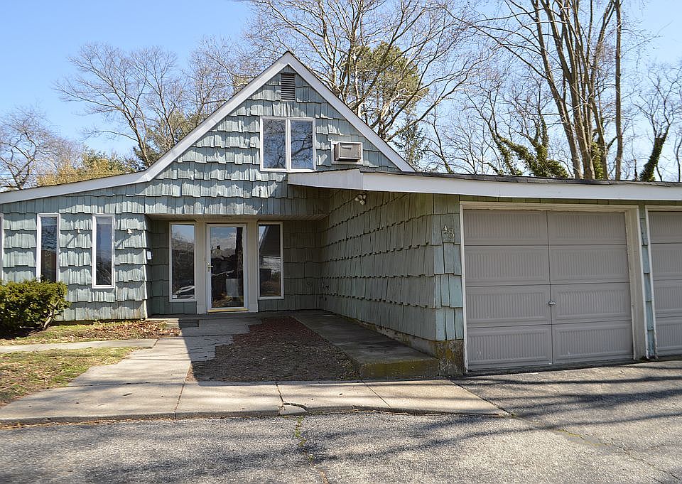 1st image of 43 Snowberry Ln