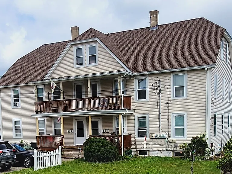 20 Main St — Photo 12