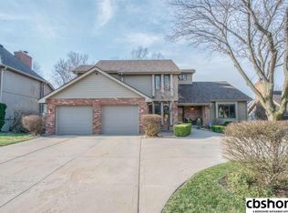 16325 Grover St, Omaha, NE 68130