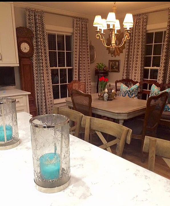 Kitchen with quartz counters