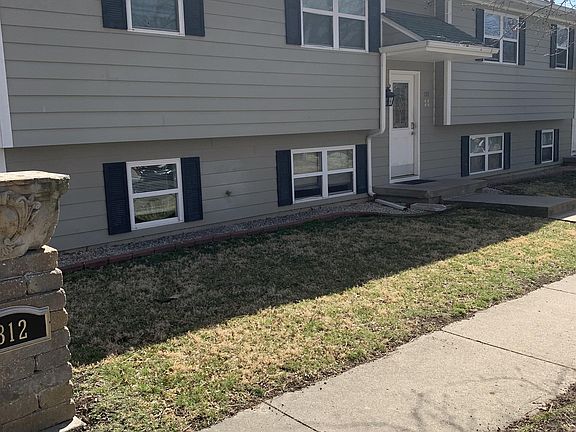 2nd image of 312 N 8th St APT D
