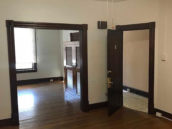4th image of 28 Westside Ave #1