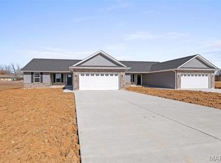 129 Grindstone Ct, Moscow Mills, MO 63362