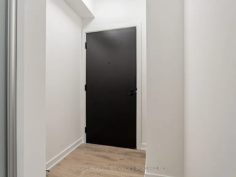 127 Broadway Ave #1405 — Photo 2