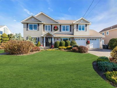 41 Lighthouse Road, Babylon, NY, 11702