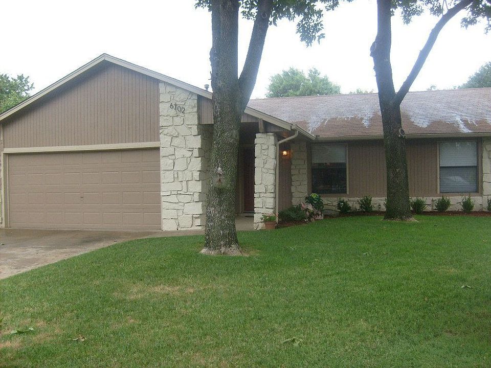 A Runner's Dream Home!