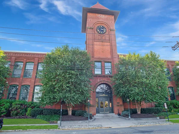 25 Grand Street #204, Norwalk, CT 06851