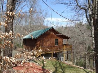313 Little Reed Acres Ln, Hillsville, VA 24343