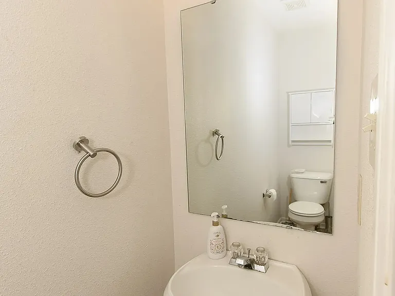 89 Winterwood Dr — Photo 5