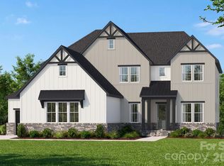 1052 McCoy Farm Dr, Matthews, NC 28104