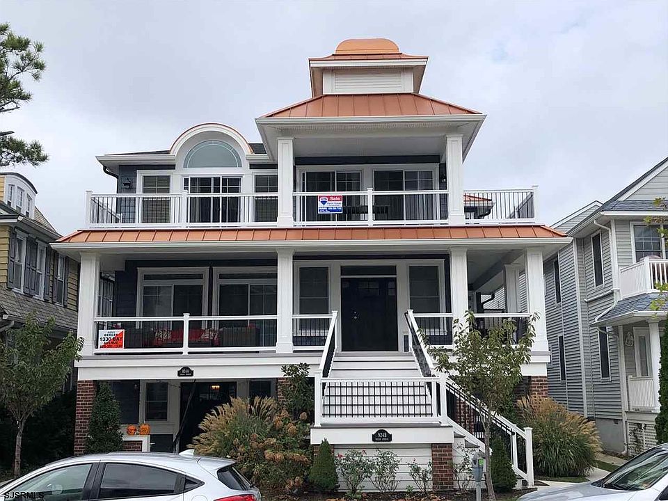 1st image of 924C Ocean Ave #3