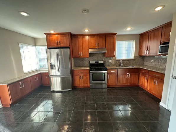 16241 Liberty St, San Leandro, CA 94578