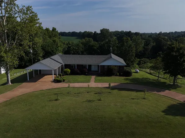 1936 Marshall Kirk Rd, Troy, TN 38260