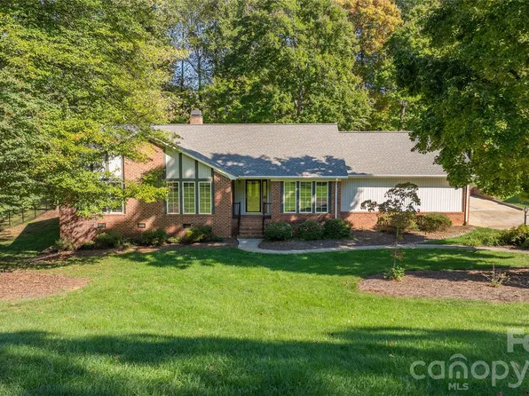 671 Brown Trl #36, Asheboro, NC 27205