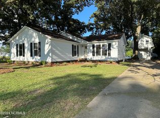 4107 Fenner College St, Ayden, NC 28513
