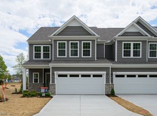769 Rock Hbr, Avon Lake, OH 44012