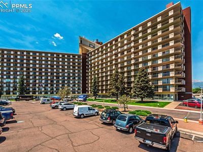 411 Lakewood Cir APT B527, Colorado Springs, CO, 80910